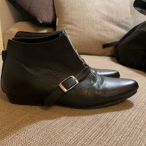 Tristan Blair zip up booties 38